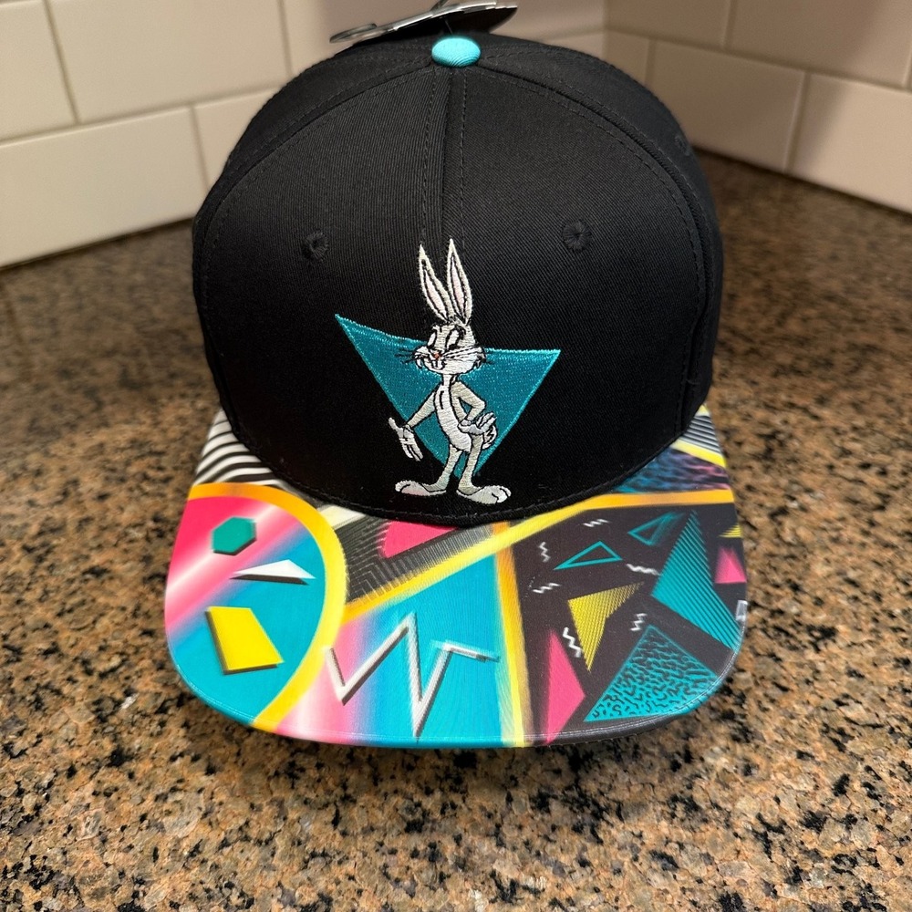 Looney Tunes Bugs Bunny Snapback Hat Men's OSFM Black 90s Geometric New